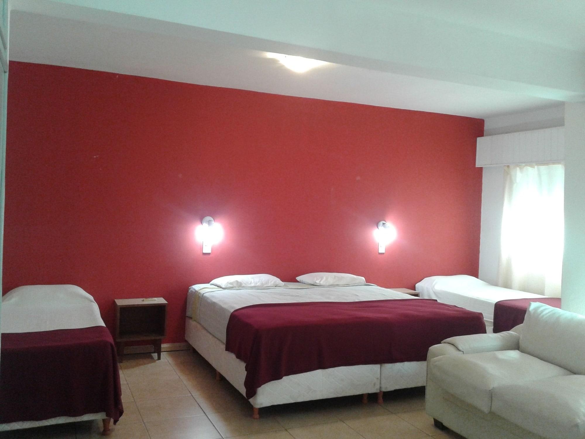 Nuevo Hotel Misiones Puerto Iguazú Extérieur photo