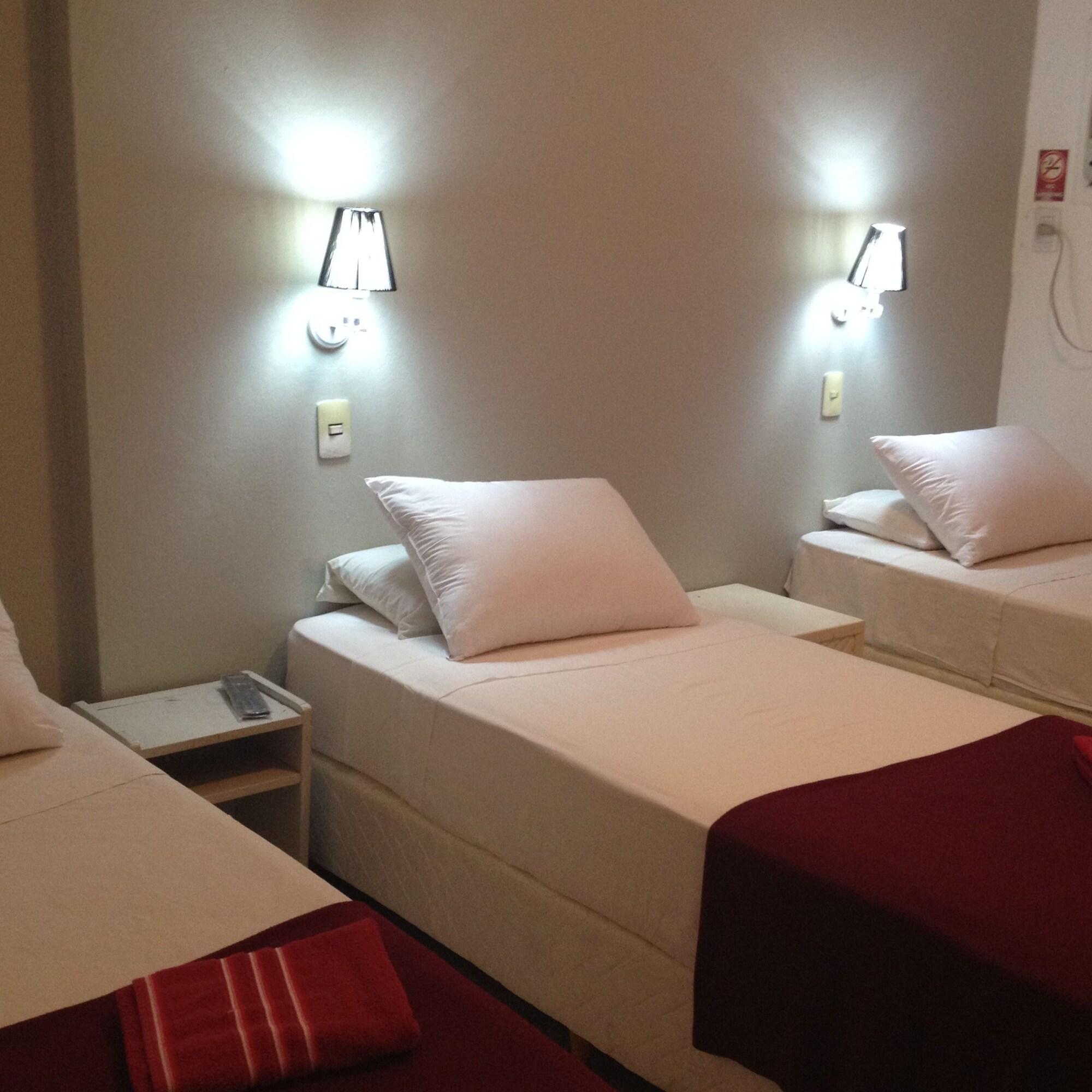 Nuevo Hotel Misiones Puerto Iguazú Extérieur photo