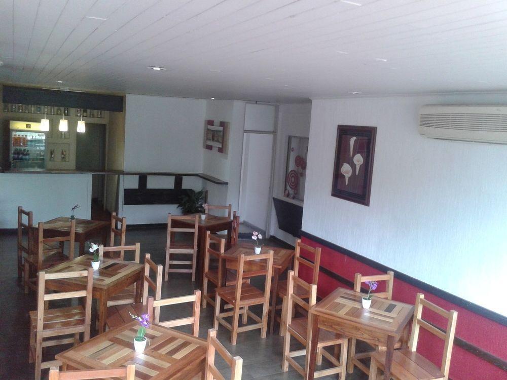 Nuevo Hotel Misiones Puerto Iguazú Extérieur photo