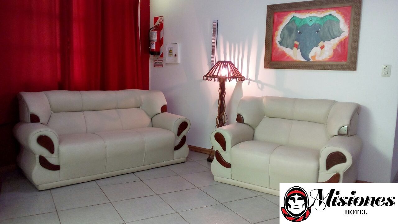 Nuevo Hotel Misiones Puerto Iguazú Extérieur photo