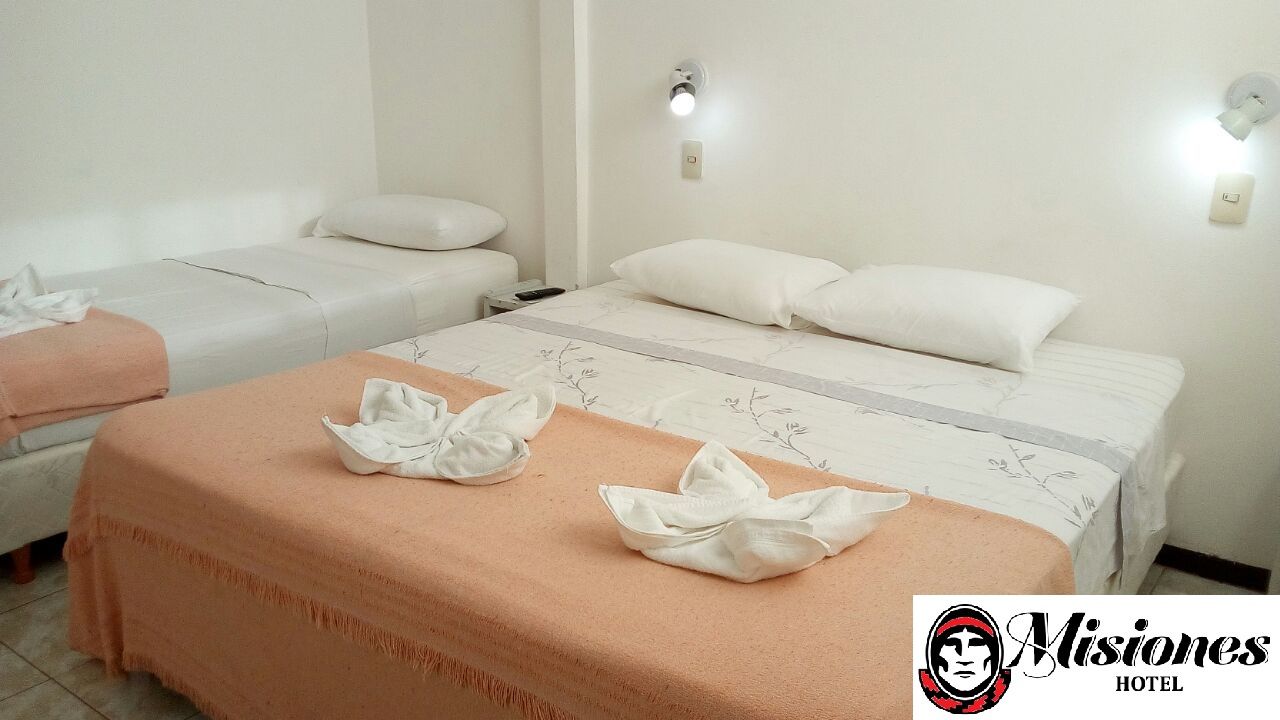 Nuevo Hotel Misiones Puerto Iguazú Extérieur photo
